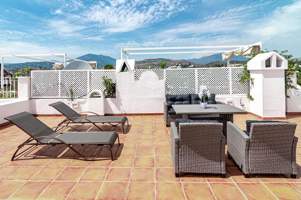 Captivating Coastal Townhouse In Aloha Pueblo With Amazing Mountain Views Marbella